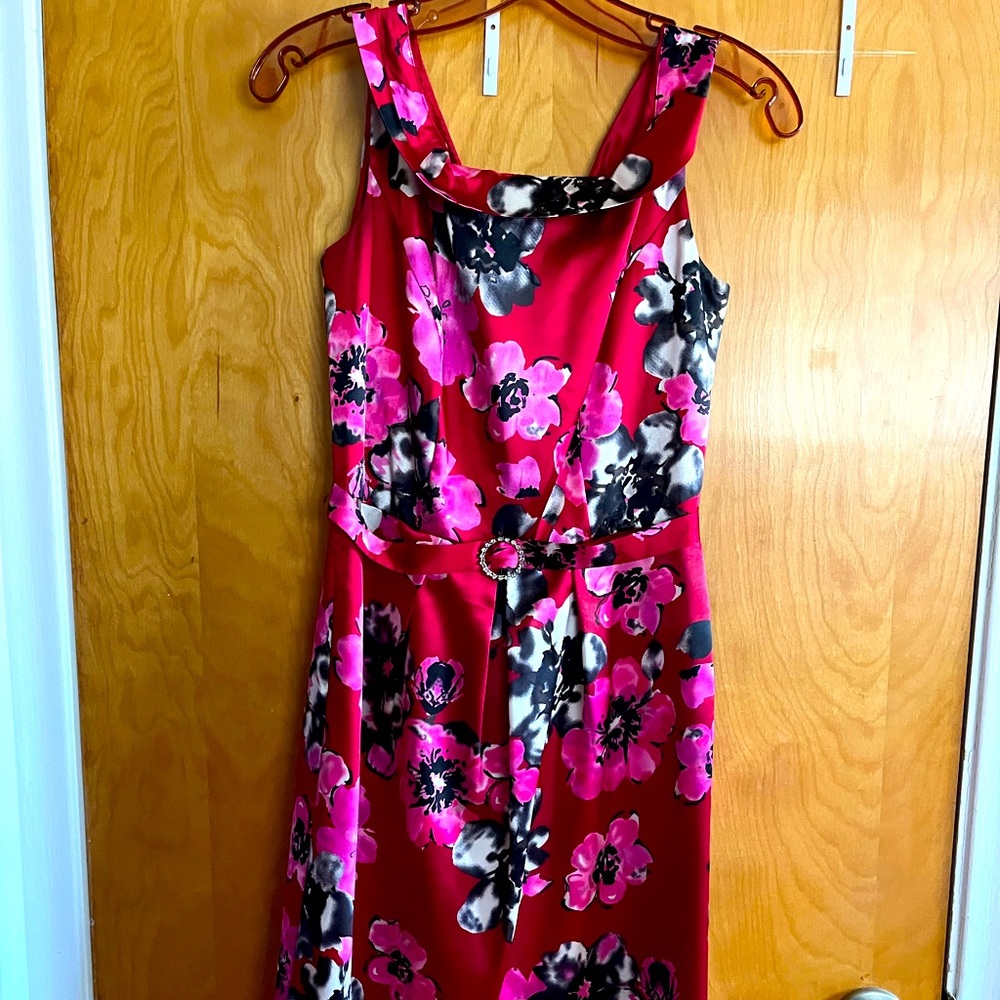 Newport News floral cocktail dress